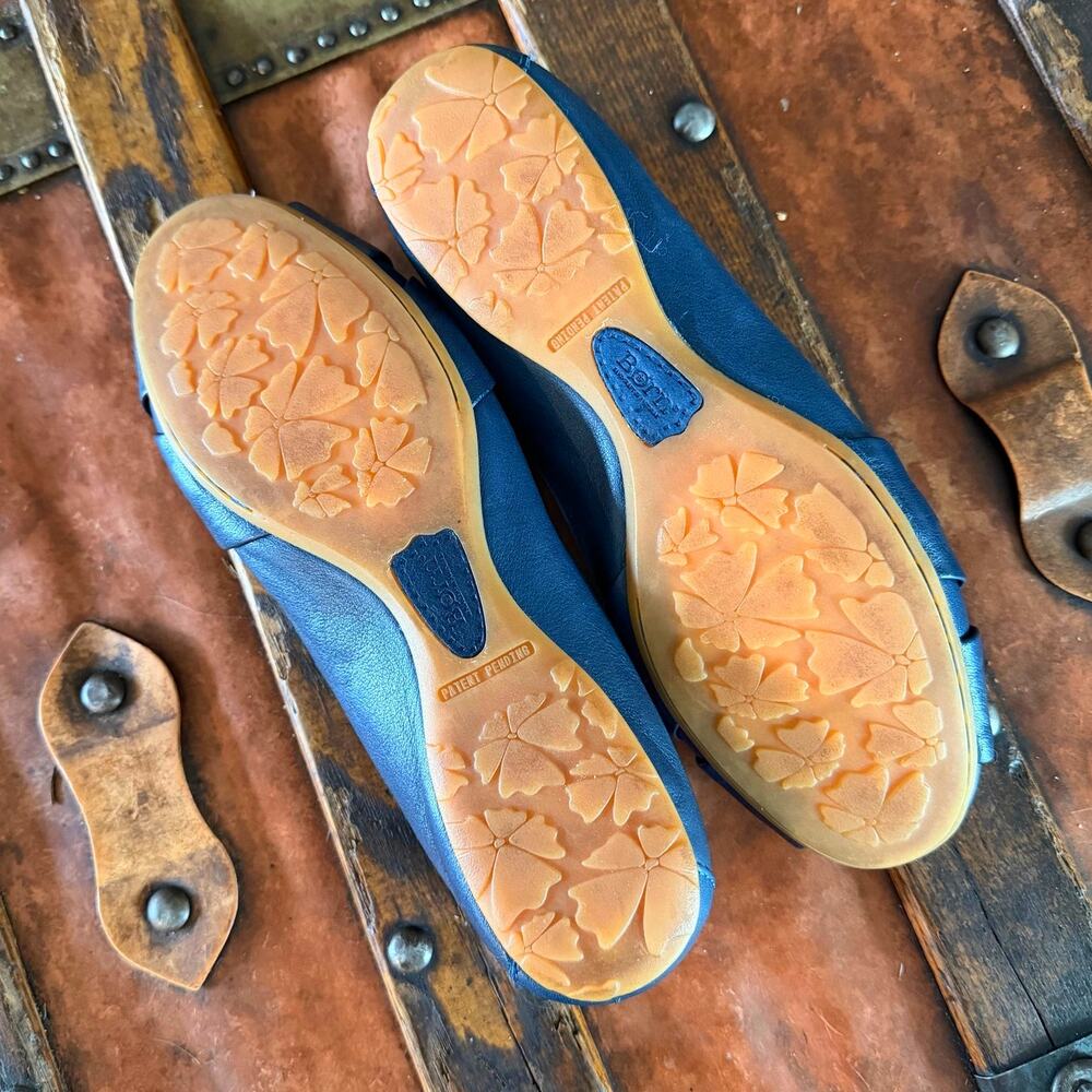 Born Lilly Flats in Navy Blue - Picture 4 of 6